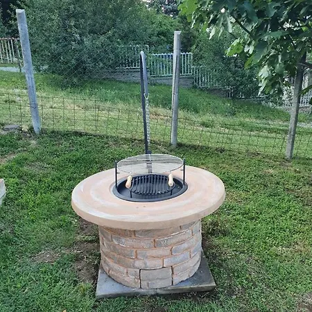 Διαμέρισμα Jaja Apartman *