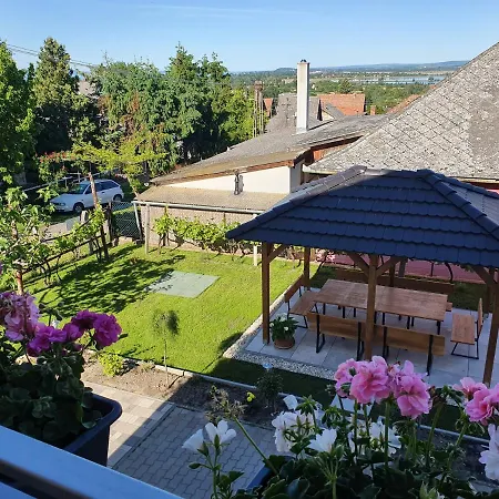 Διαμέρισμα Jaja Apartman