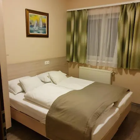 Jaja Apartman * Fonyód
