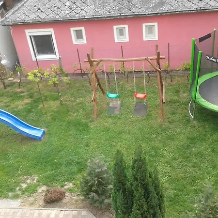 Jaja Apartman Διαμέρισμα